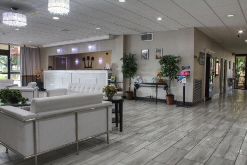 Winter Haven Gardens Inn image 25